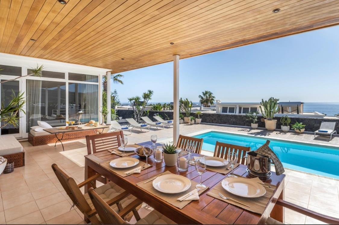 Villa Dois Mares ปูแอร์โตกาเลโร ภายนอก รูปภาพ